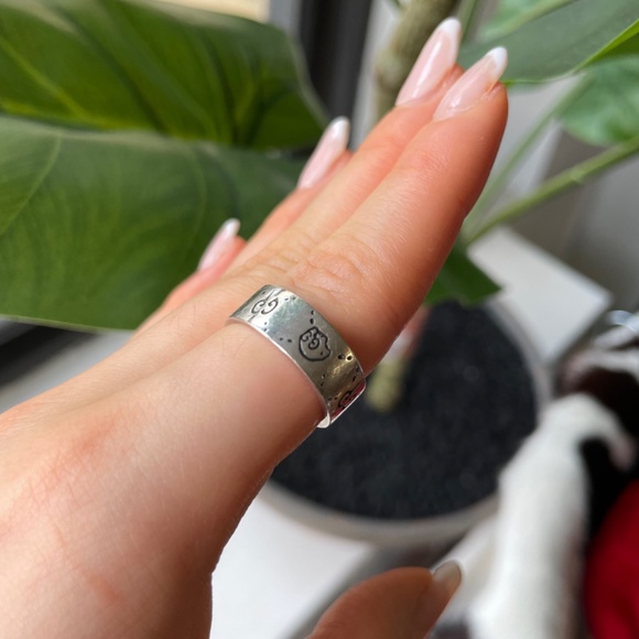 ghost ring - Picture 2 of 4